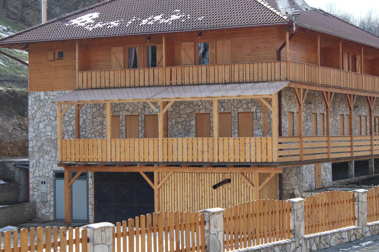 B&B Zlatna Nit Bosanska Krupa Eksteriør bilde