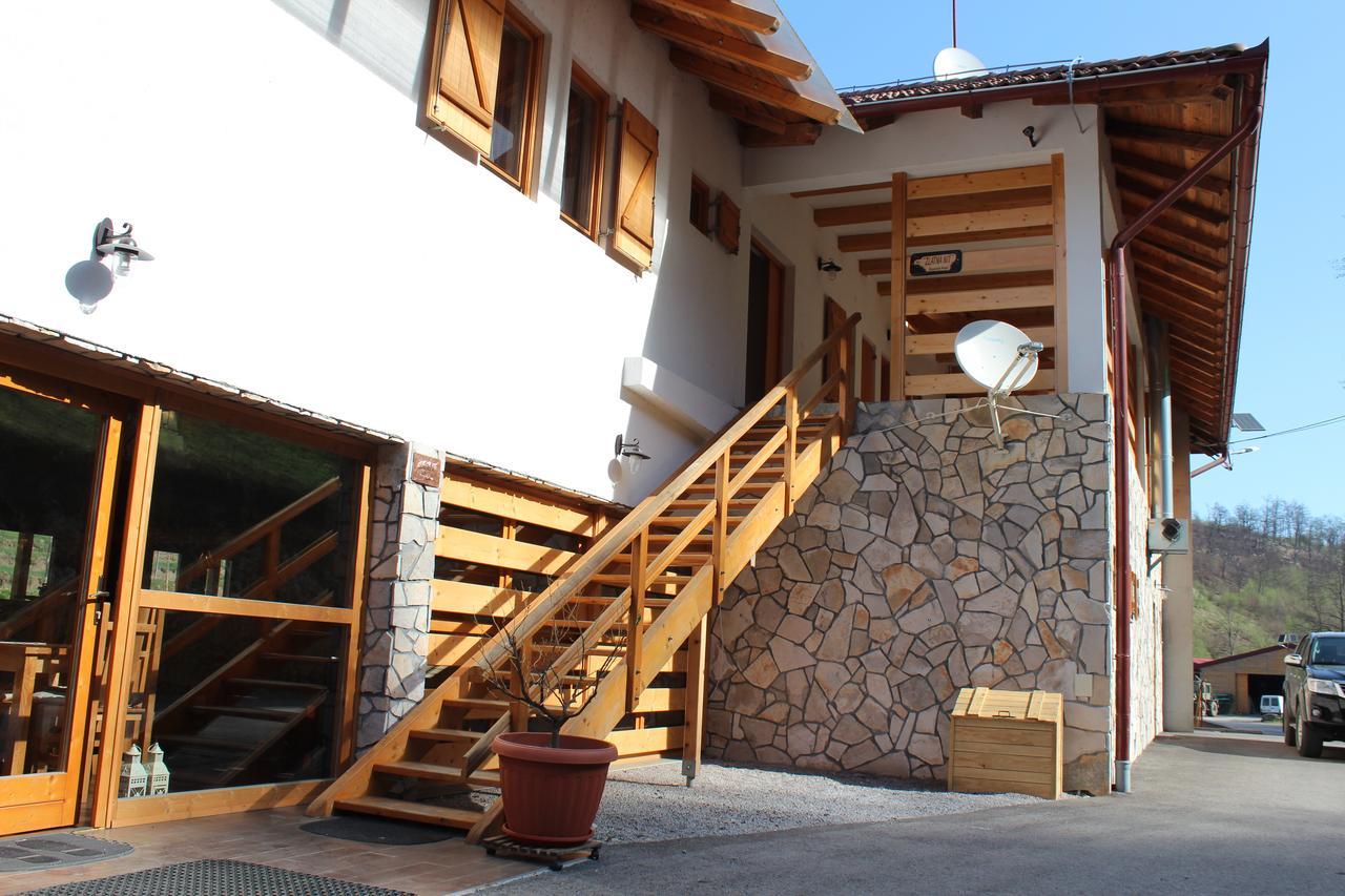 B&B Zlatna Nit Bosanska Krupa Eksteriør bilde
