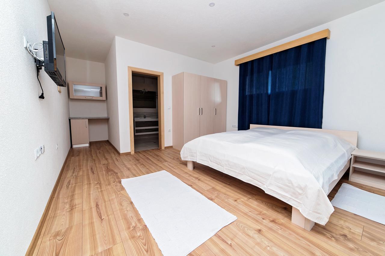 B&B Zlatna Nit Bosanska Krupa Eksteriør bilde