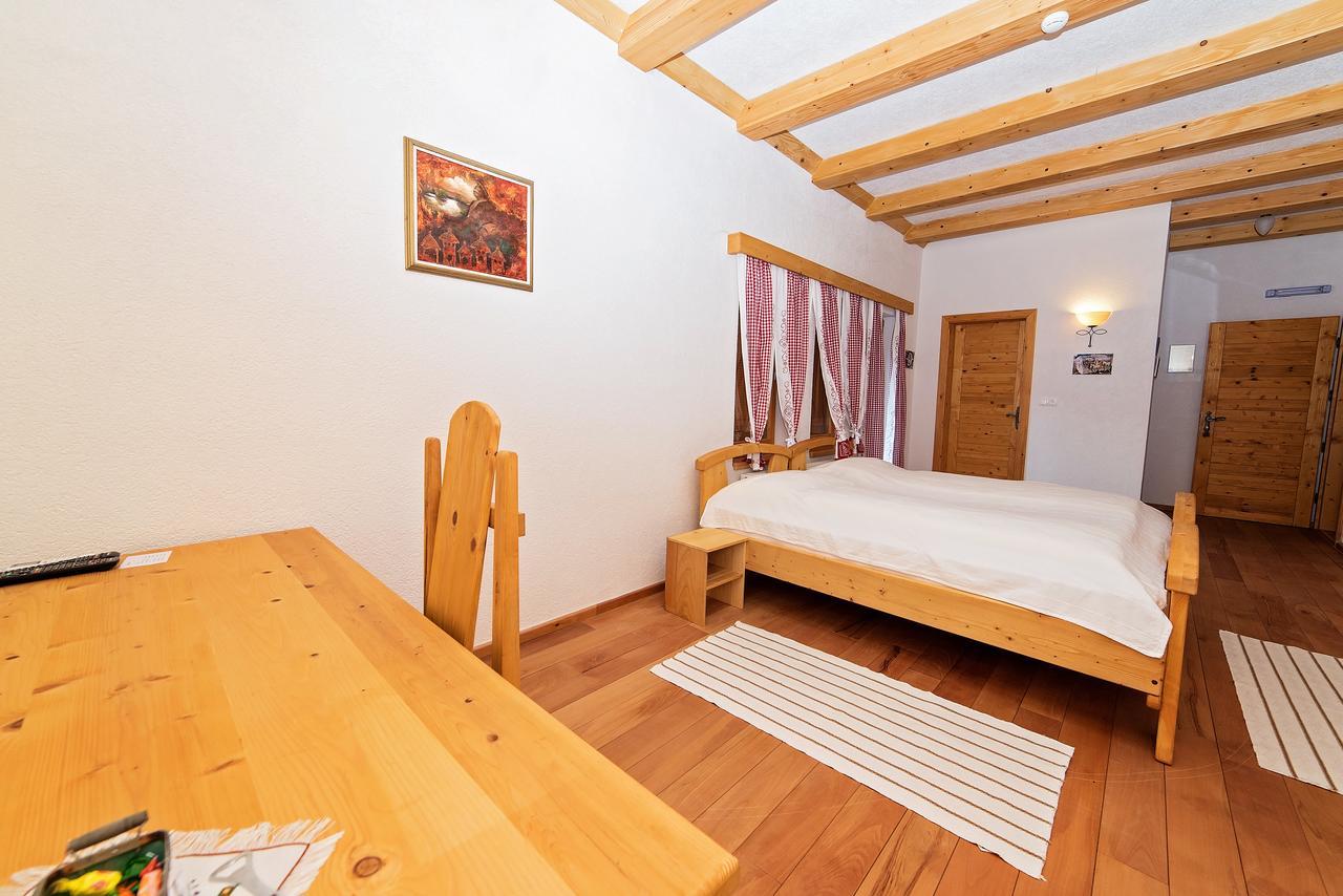 B&B Zlatna Nit Bosanska Krupa Eksteriør bilde