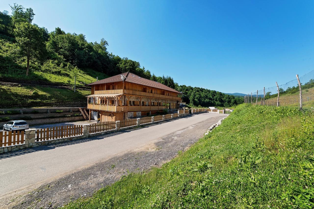 B&B Zlatna Nit Bosanska Krupa Eksteriør bilde