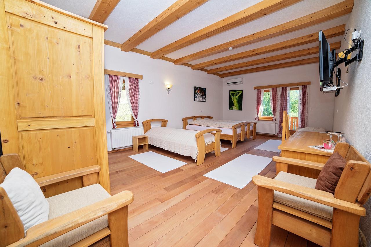 B&B Zlatna Nit Bosanska Krupa Eksteriør bilde